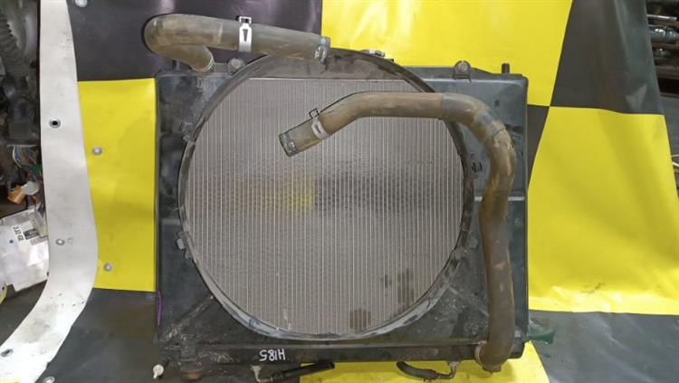 Радиатор основной Мицубиси Паджеро в Электростале 105204