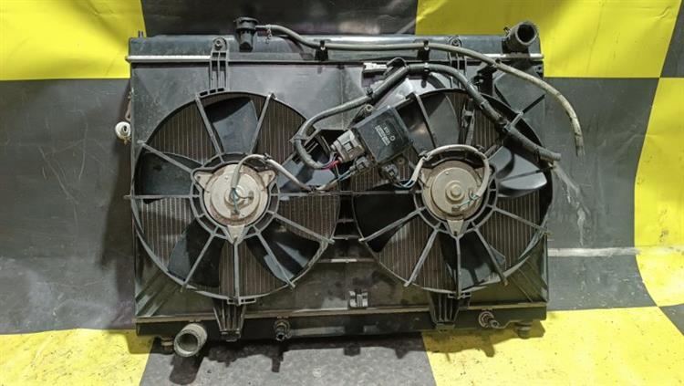 Радиатор основной Ниссан Фуга в Электростале 105359