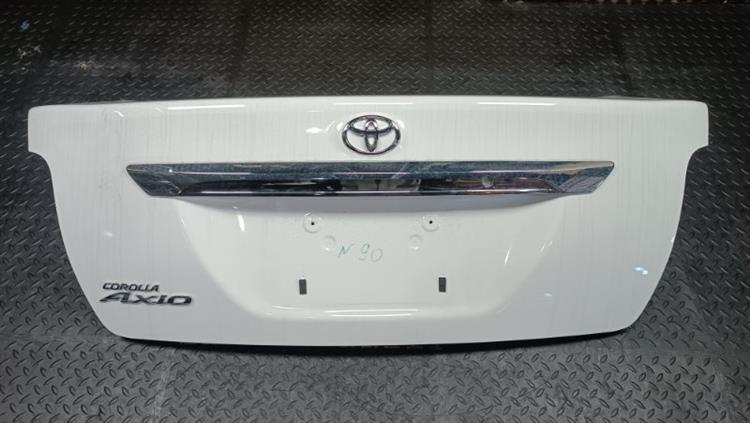 Крышка багажника Тойота Королла Аксио в Электростале 106942