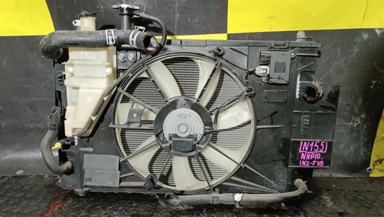 Радиатор основной Тойота Аква в Электростале 116559