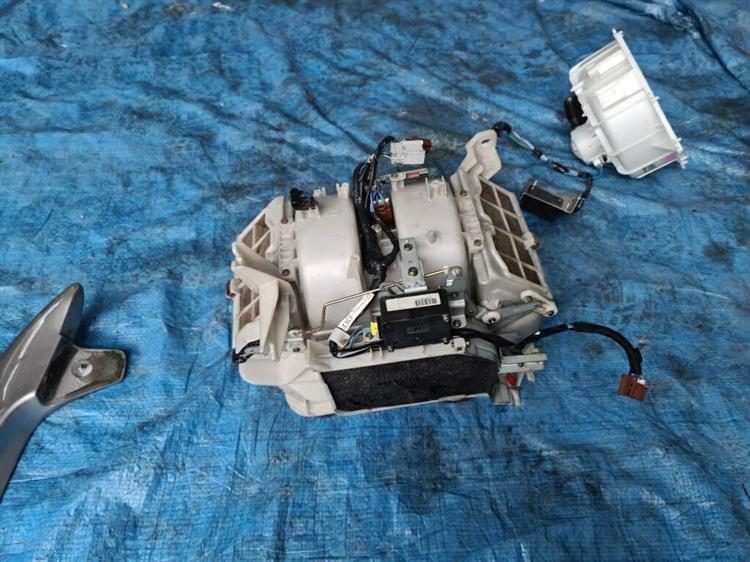 Мотор печки Хонда Легенд в Электростале 206136