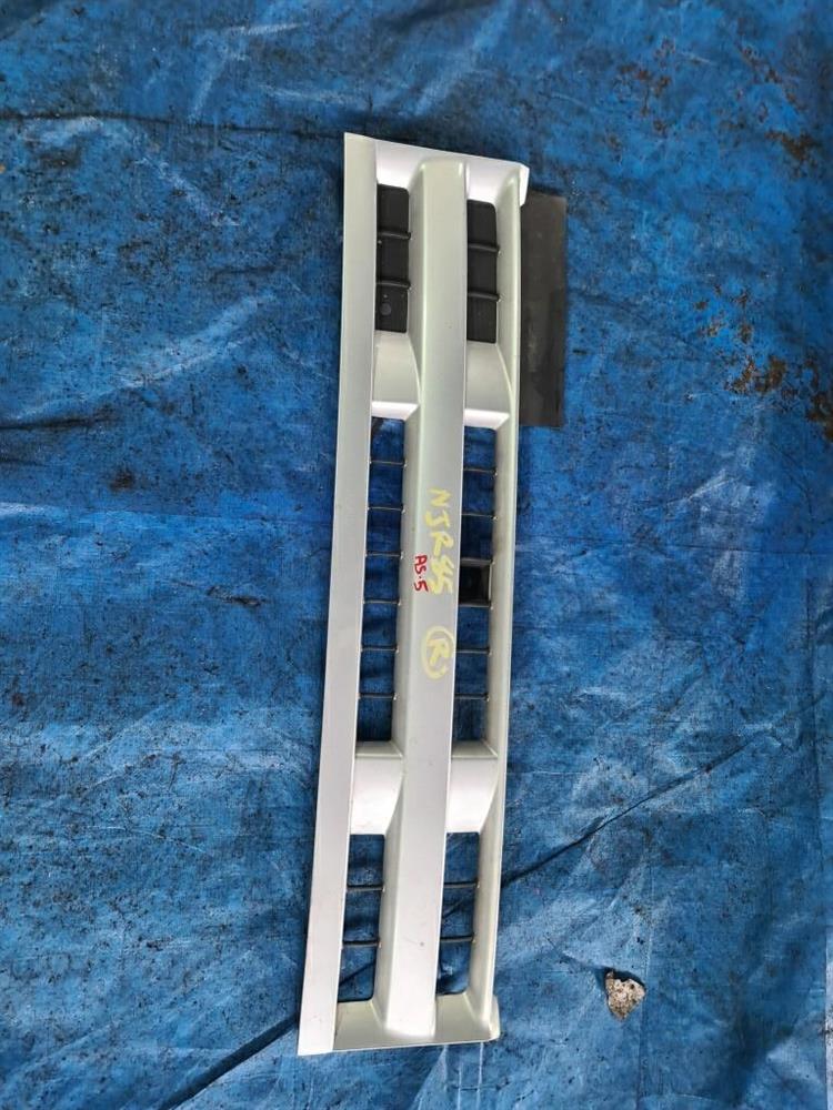 Решетка радиатора Исузу Эльф в Электростале 228299