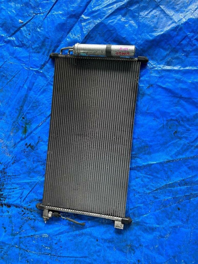 Радиатор кондиционера Ниссан НВ 200 в Электростале 245873