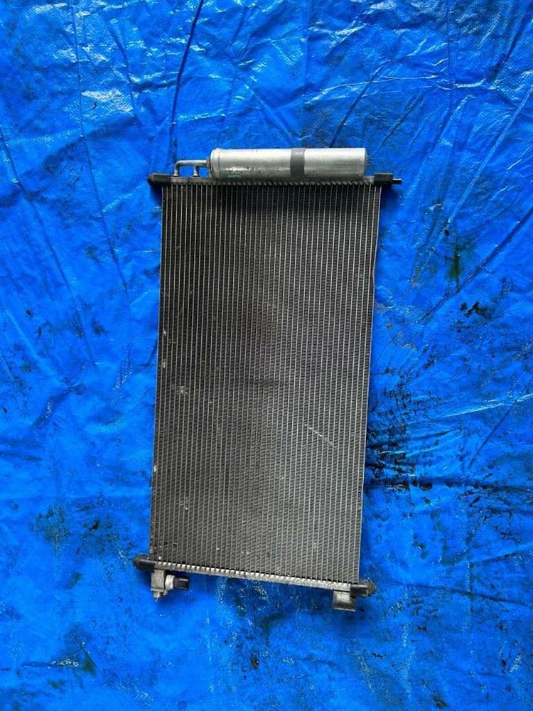 Радиатор кондиционера Ниссан НВ 200 в Электростале 245875