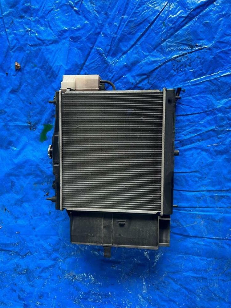 Радиатор основной Ниссан Куб в Электростале 245900