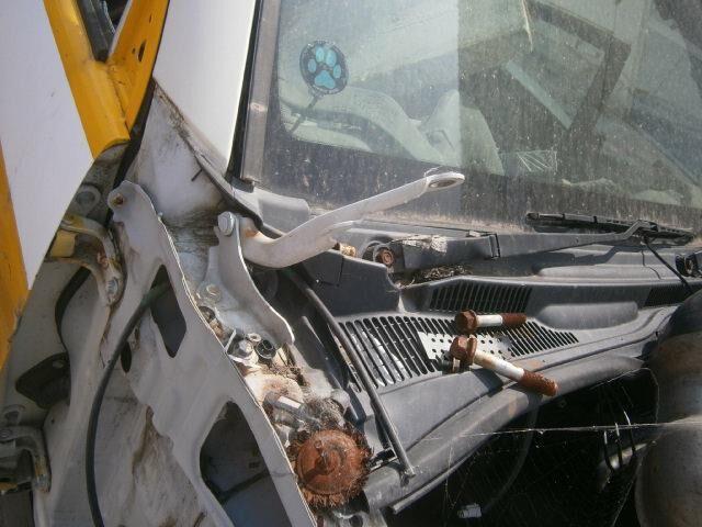 Решетка под лобовое стекло Тойота Хайлюкс Сурф в Электростале 29486