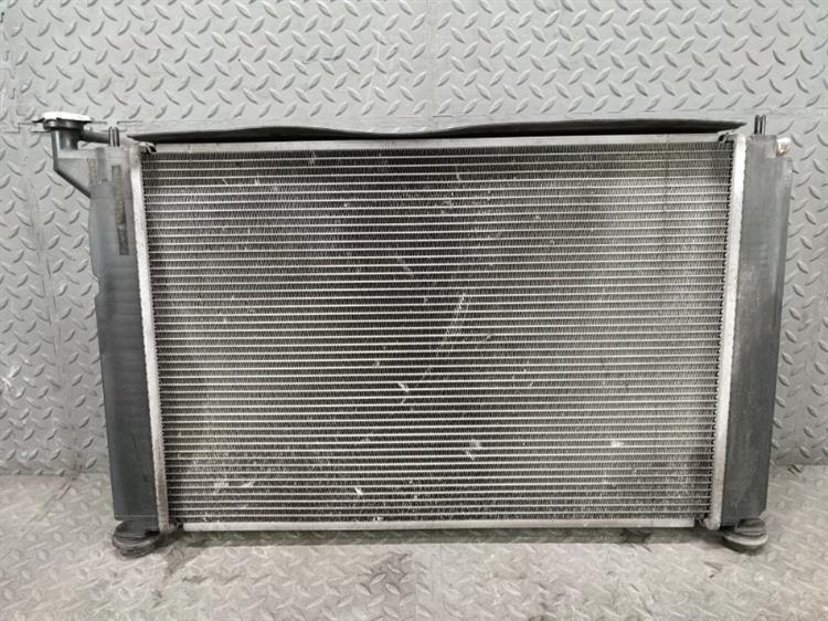 Радиатор основной Тойота Виш в Электростале 431311