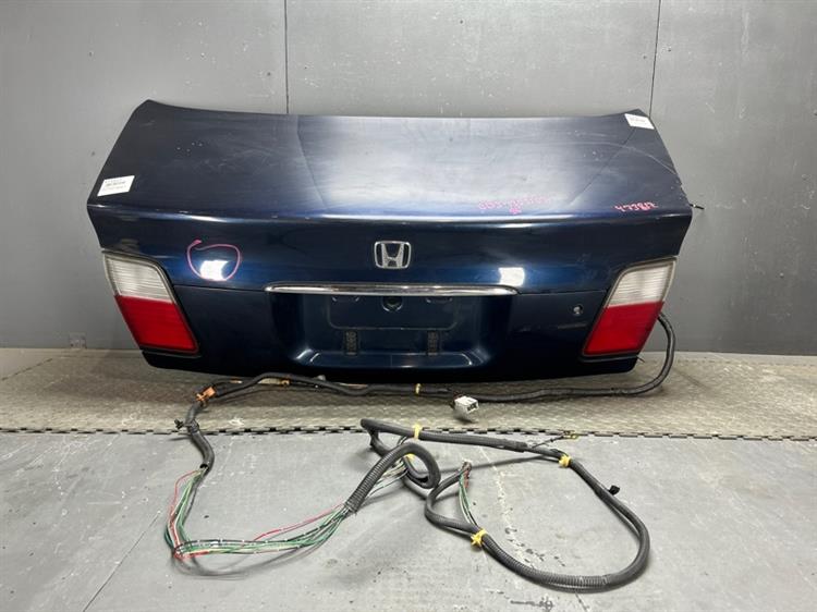 Крышка багажника Хонда Аккорд в Электростале 473817