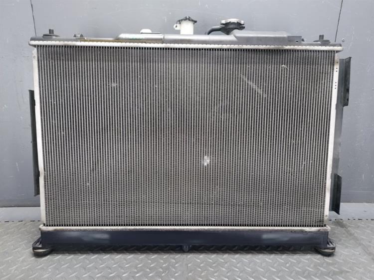 Радиатор основной Мазда МПВ в Электростале 476362