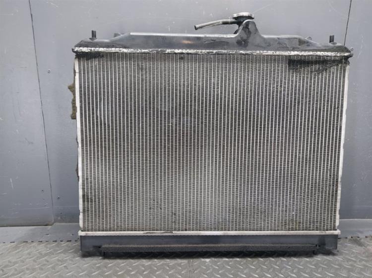 Радиатор основной Ниссан Серена в Электростале 476433