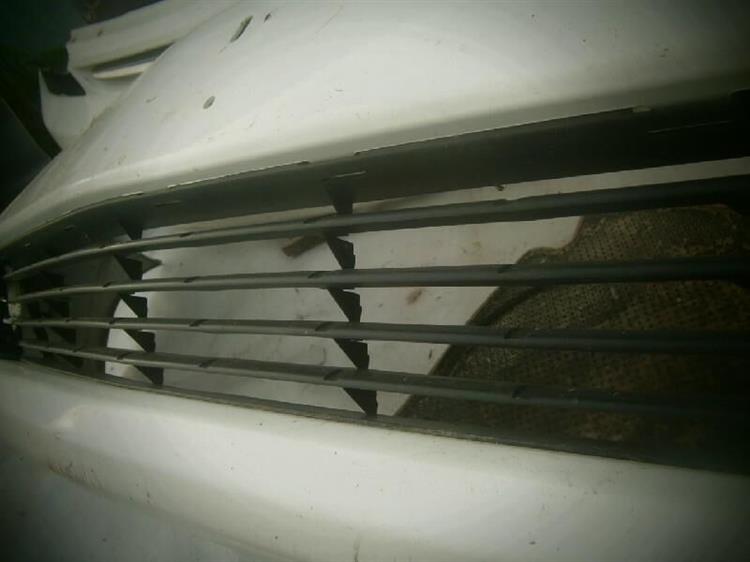 Решетка радиатора Тойота Приус в Электростале 72763
