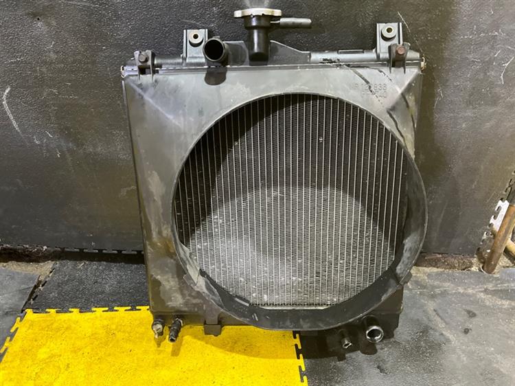 Радиатор основной Мицубиси Паджеро Мини в Электростале 787091